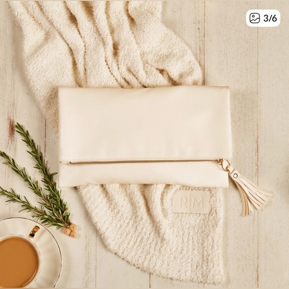 Rachel Miriam Handbags - Rachel Miriam Clutch Purse with Tassle